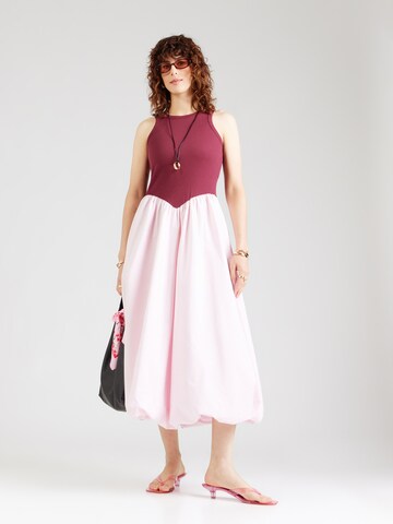 YAS - Vestido 'YASMIRI' em rosa: frente