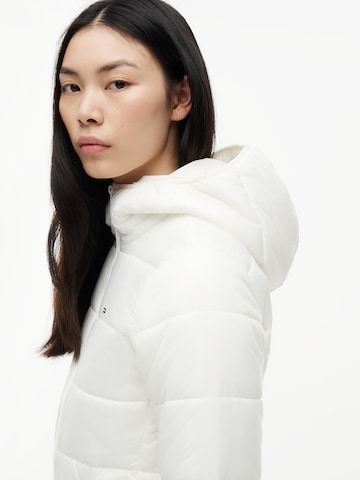 Tommy Jeans - Casaco meia-estação em branco