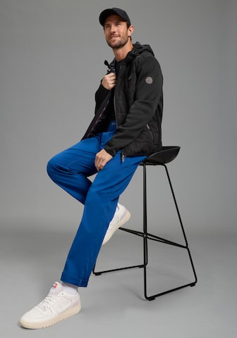 KangaROOS Regular Shorts in Blau