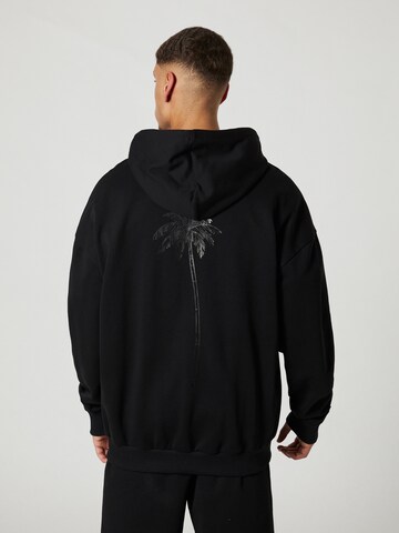 Sinned x ABOUT YOU Sweatshirt 'Edward' in Zwart