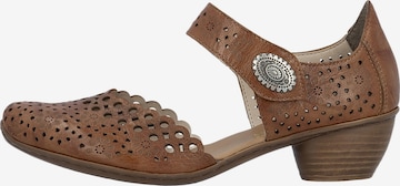 Sandales Rieker en marron : devant
