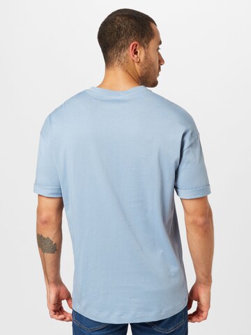 DRYKORN Regular fit T-shirt 'Thilo' i blå
