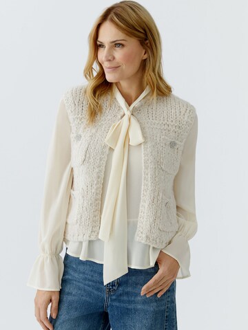 OUI Knitted Vest in White: front