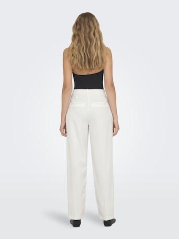 ONLY Wide leg Pleated Pants in White