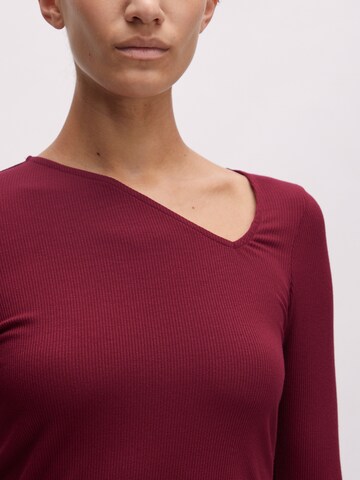 EDITED Shirt 'Rufina' in Red
