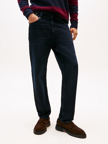 Tapered Jeans 'Harlem' di TOMMY HILFIGER in blu: frontale