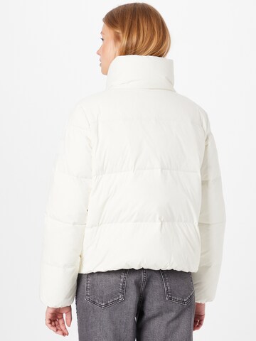 Calvin Klein - Chaqueta de invierno en blanco