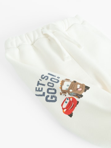 Cool Club Конический (Tapered) Штаны в Белый