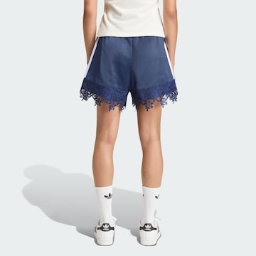 ADIDAS ORIGINALS Loosefit Broek in Blauw