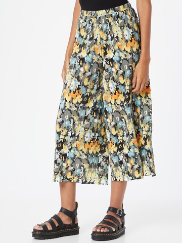 s.Oliver Wide leg Pants in Mixed colors: front