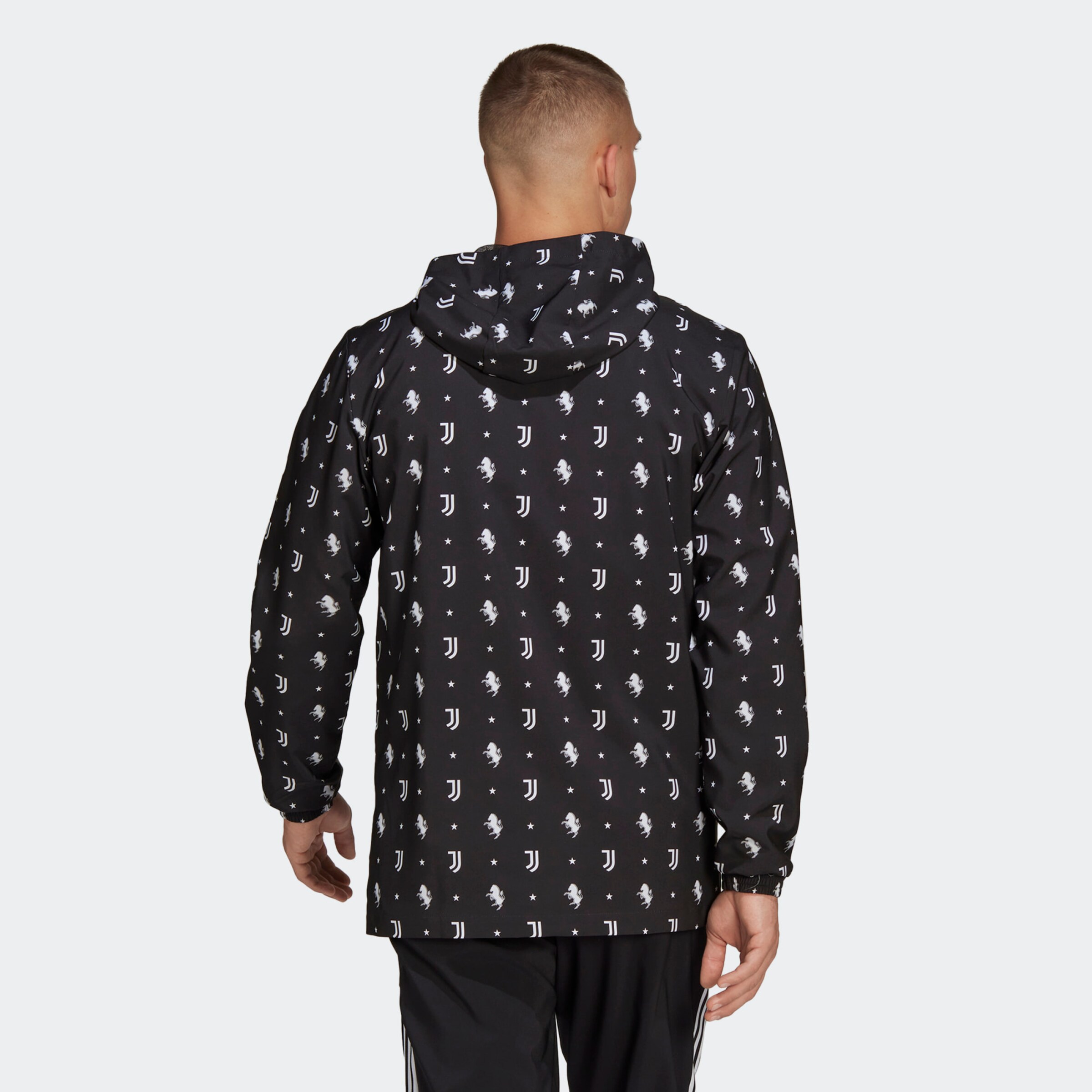 Männer Sportbekleidung ADIDAS PERFORMANCE Sportjacke 'Juventus Turin' in Schwarz - CW75462 Männer Sportbekleidung ADIDAS PERFORMANCE Sportjacke 'Juventus Turin' in Schwarz - CW75462