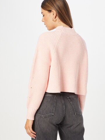 Club Monaco Pullover in Pink