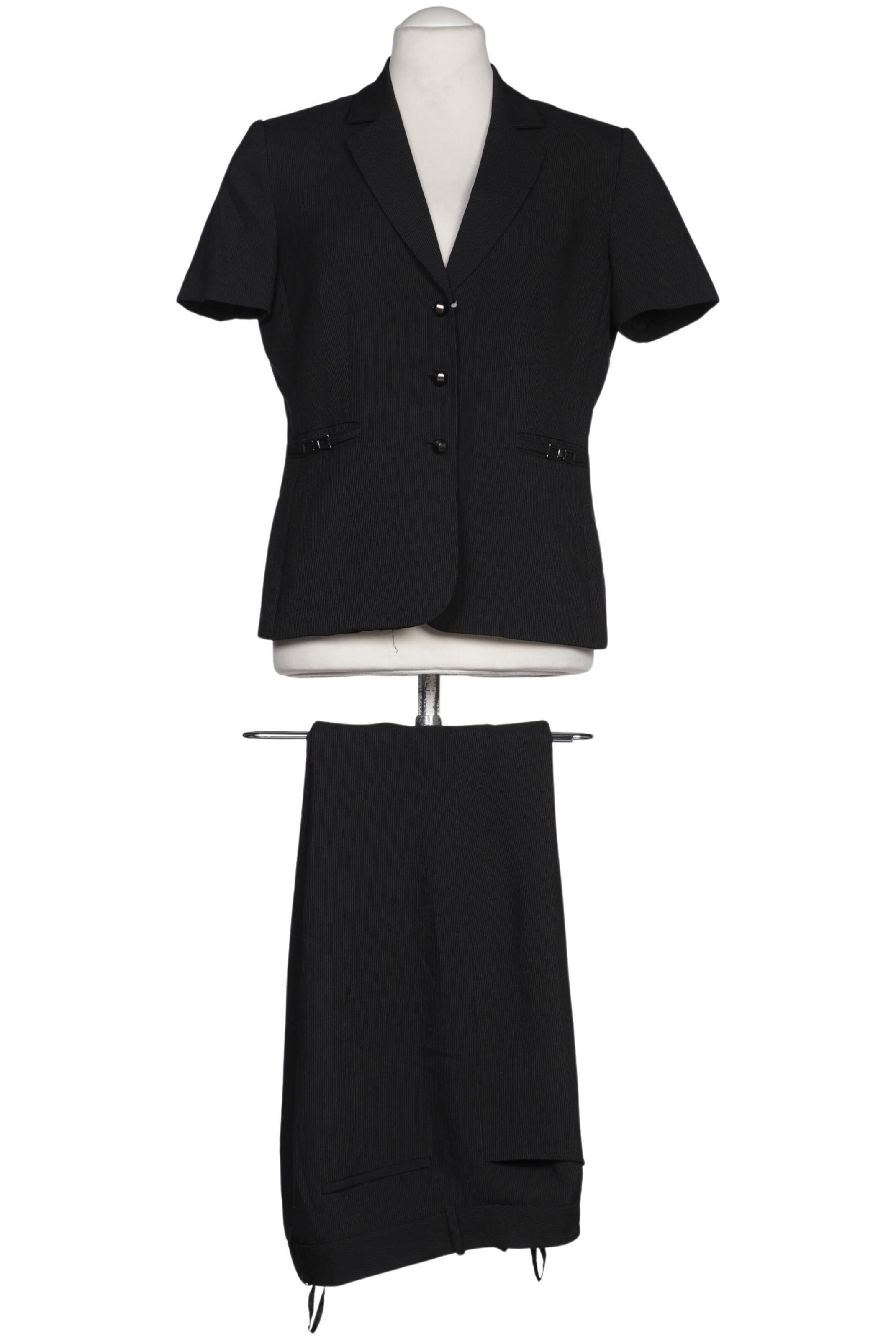 TAHARI ARTHUR S. LEVINE Workwear & Suits in L in Black: front