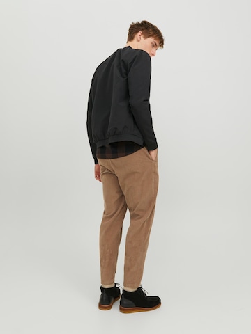 JACK & JONES Tapered Chino nadrág 'Karl' - barna