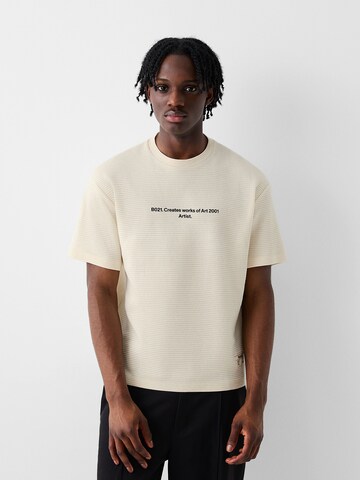 Bershka T-Shirt in Beige: Vorderseite