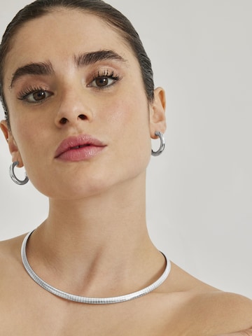 Luxenter Örhängen 'Shiwa' i silver