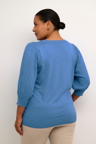 KAFFE CURVE Pullover 'Loni' in Blau