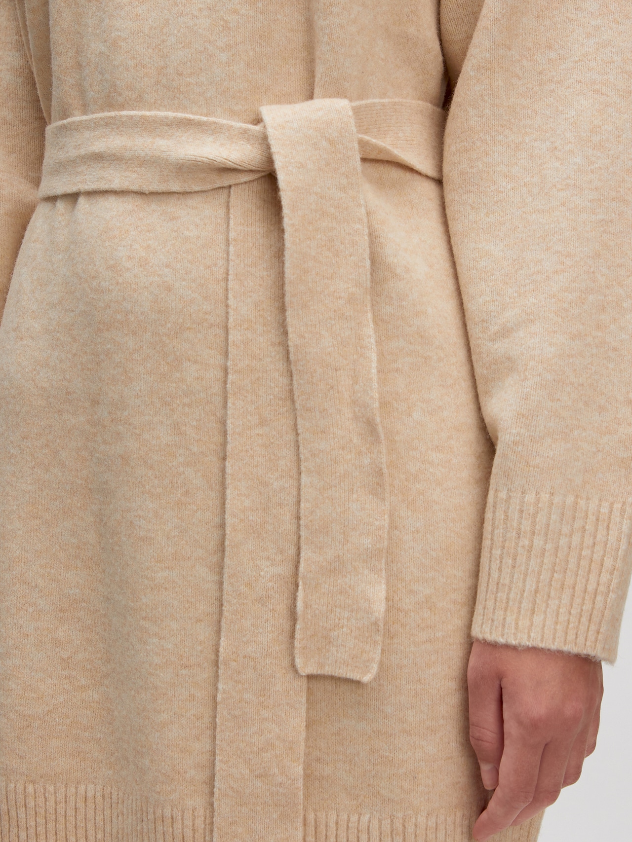 EDITED Produkte Kleid 'Mariana' beige