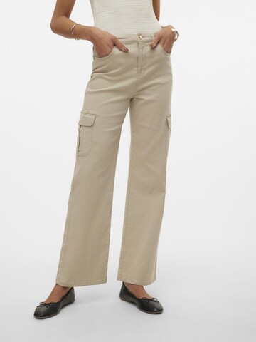 VERO MODA Loose fit Cargo jeans 'VMTessa' in Beige: front