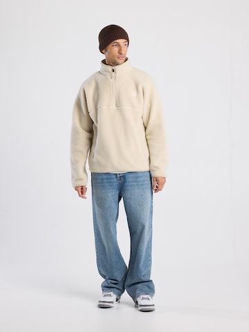 America Today Sweater in Beige