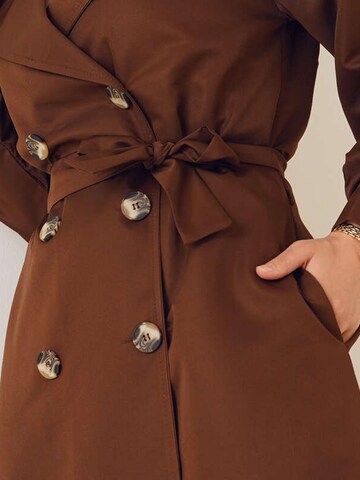 Bigdart Between-Seasons Coat in Brown