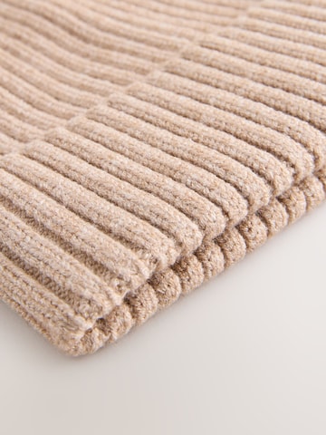 Next Muts in Beige