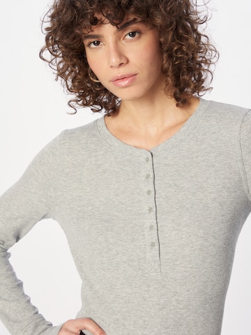 GAP Shirt in Grey