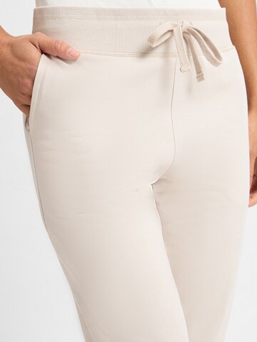 Marie Lund Regular Hose in Beige