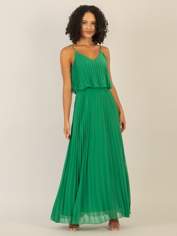 APART Kleid in Grün: Vorderseite