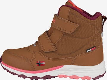 TROLLKIDS Snow Boots in Brown: front