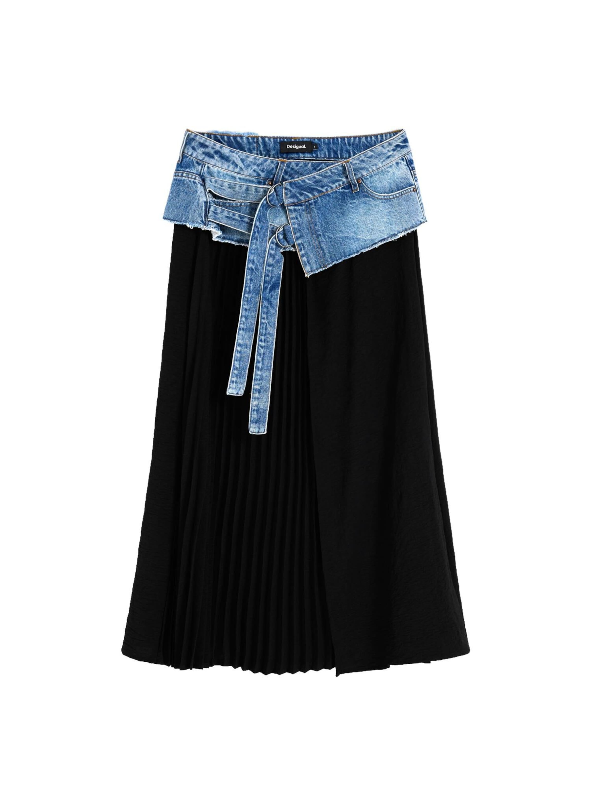 Desigual Skirt in Black: front