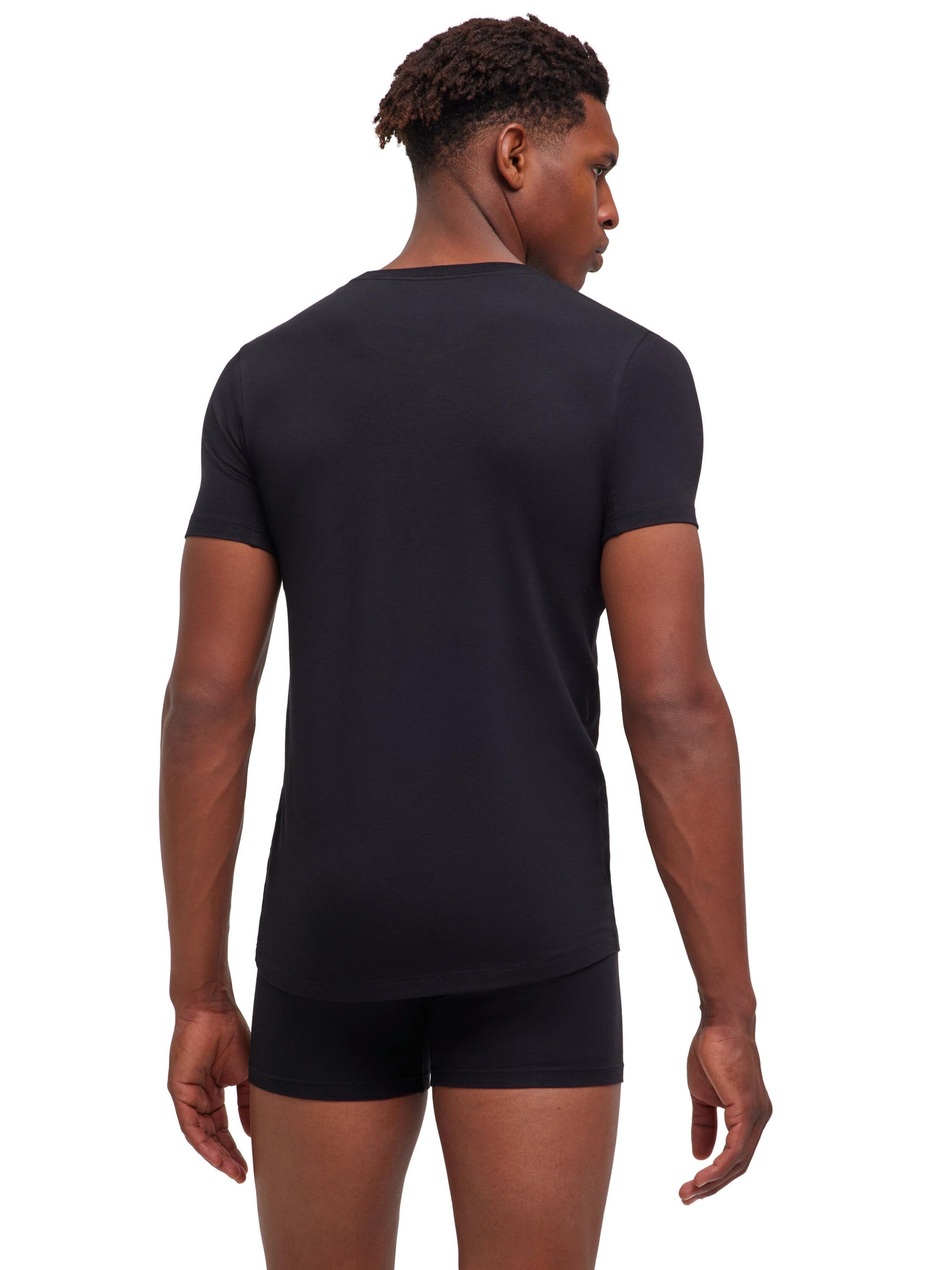 FALKE Undershirt in Black