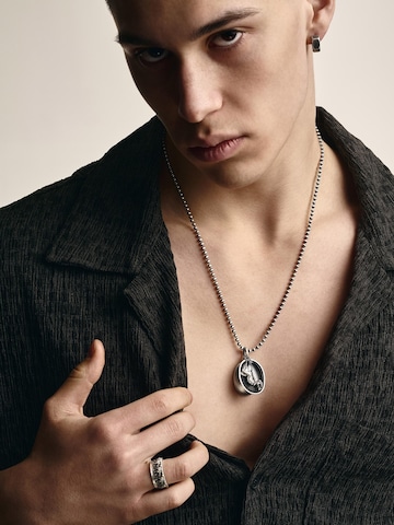 REYTEL Pendant 'SECRET DESIRE' in Silver: front