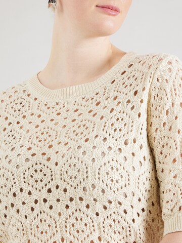 Pull-over 'VMCBERRY' Vero Moda Curve en beige