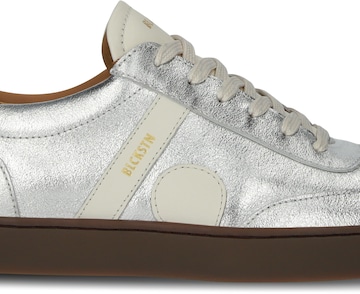 BLACKSTONE - Zapatillas deportivas bajas 'SIERRA NATUK' en plata