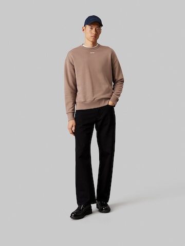 Calvin Klein Sweatshirt in Beige