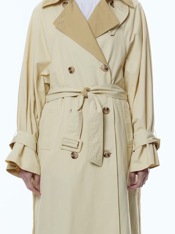 Manteau mi-saison 'Neila' EDITED en beige