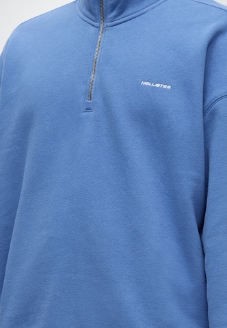 HOLLISTER Sweatshirt in Blau