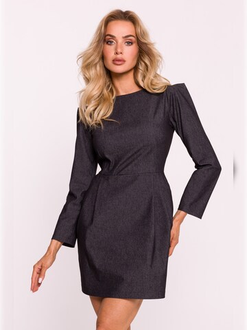 Rochie de la made of emotion pe gri: față