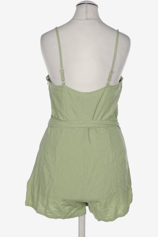 Missguided Jumpsuit in M in Green