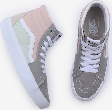 Baskets hautes 'SK8-HI' VANS en gris