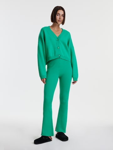 EDITED Flared Trousers 'MIRJA' in Green