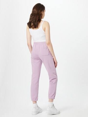 Champion Authentic Athletic Apparel Tapered Broek in Lila