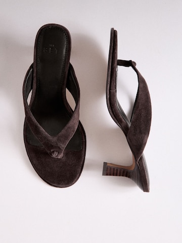 Tongs The Set en marron