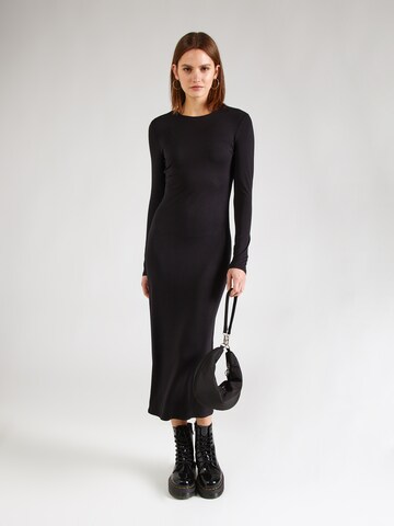 Robe Monki en noir : devant