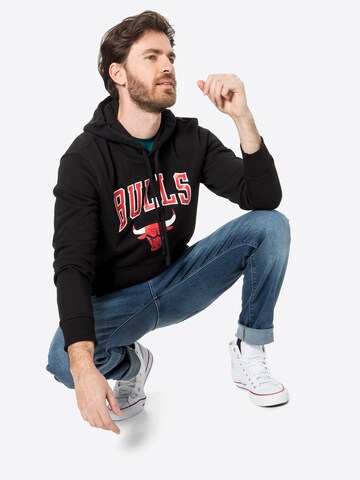 NEW ERA Sweatshirt 'Chicago Bulls' in Schwarz