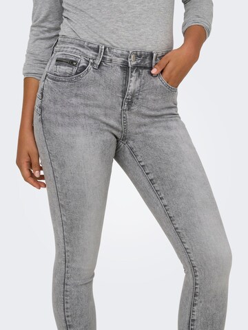 Skinny Jean 'ONLWAUW' Only Petite en gris