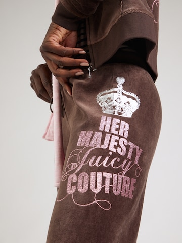 Juicy Coutureregular Hlače 'HER MAJESTY CAISA' - smeđa boja