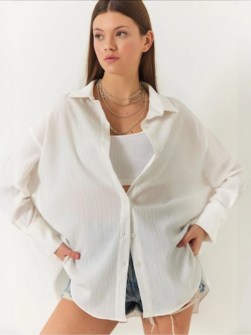 Chemisier Bianco Lucci en beige
