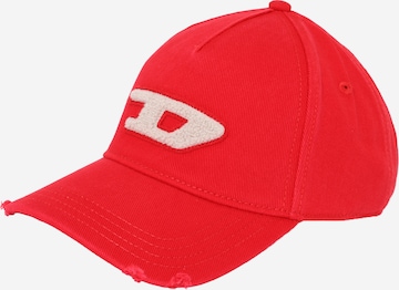 Șapcă de la DIESEL pe roșu: față